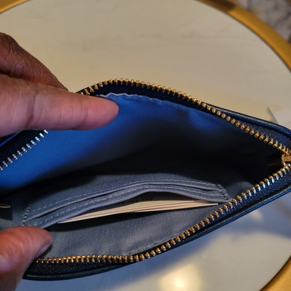 *NEW* CORNER ZIP COACH WRISTLET 🍒DENIM CHERRY🍒 COLLECTION - Picture 9 of 10